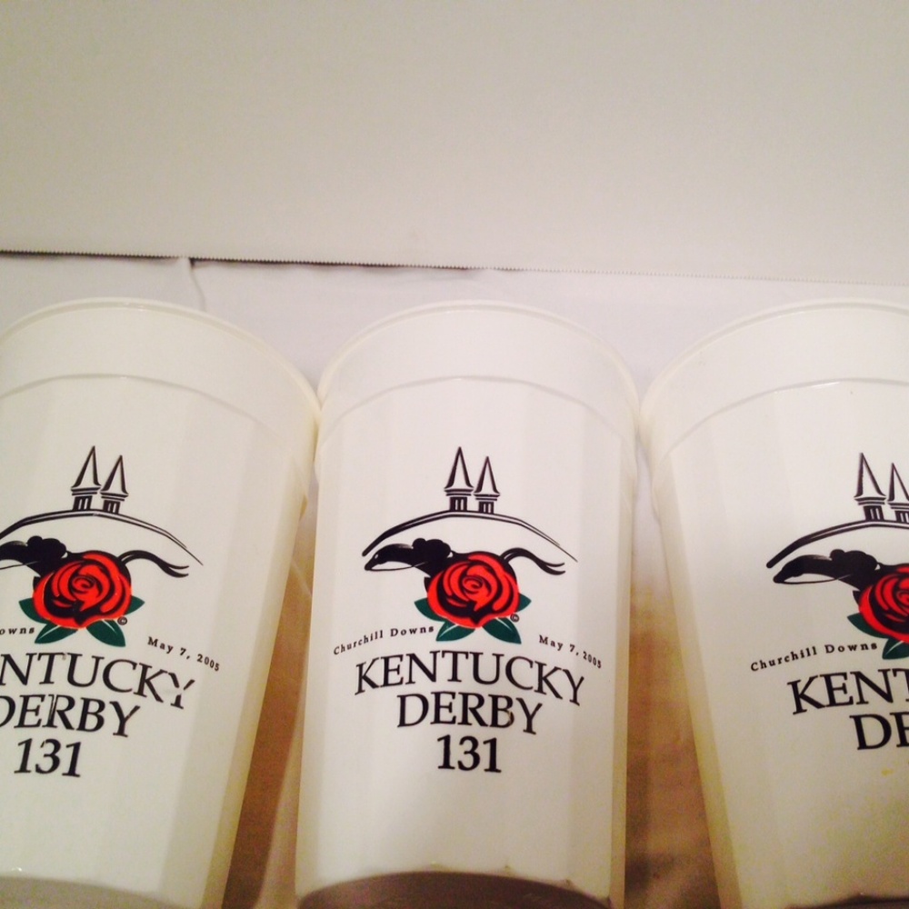 2005 Kentucky Derby #131 official Plastic Cups,3